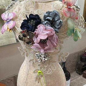 Aratta Multicolor Floral Necklace